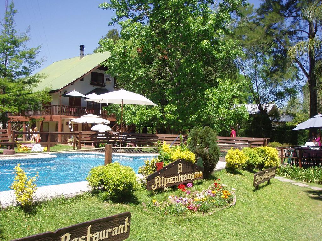 Alpenhaus Bier Und Gasthaus Tigre Exterior photo
